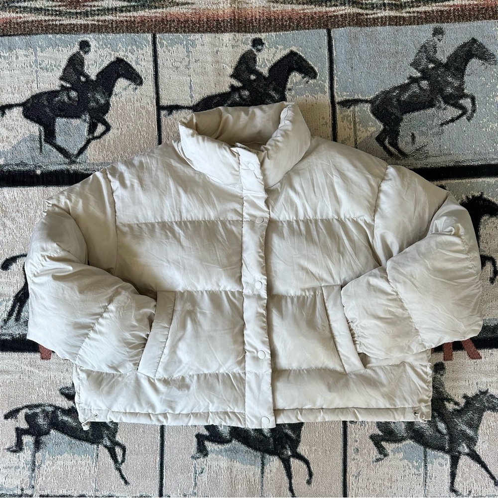 ASOS Cropped Cream White Puffer Jacket U.S. 6 petite